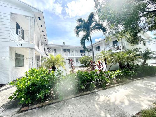 7-601 S 19th Ave, Hollywood, FL, 33020-5465 | Card Image