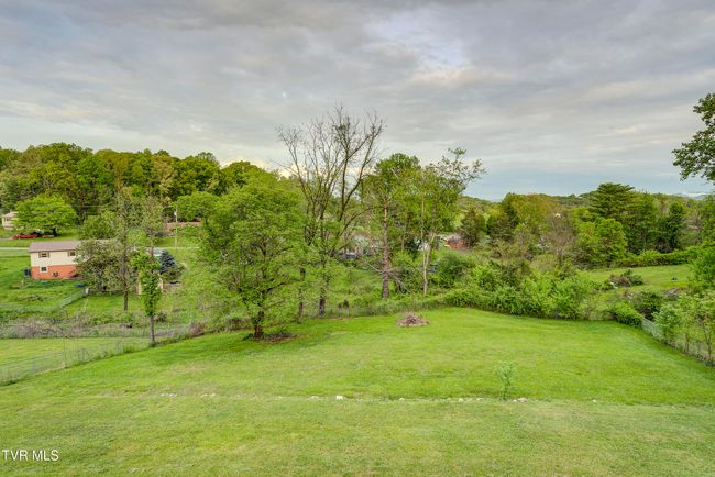 945 Choctaw Dr, House other with 2 bedrooms, 1 bathrooms and null parking in Chuckey TN | Image 10