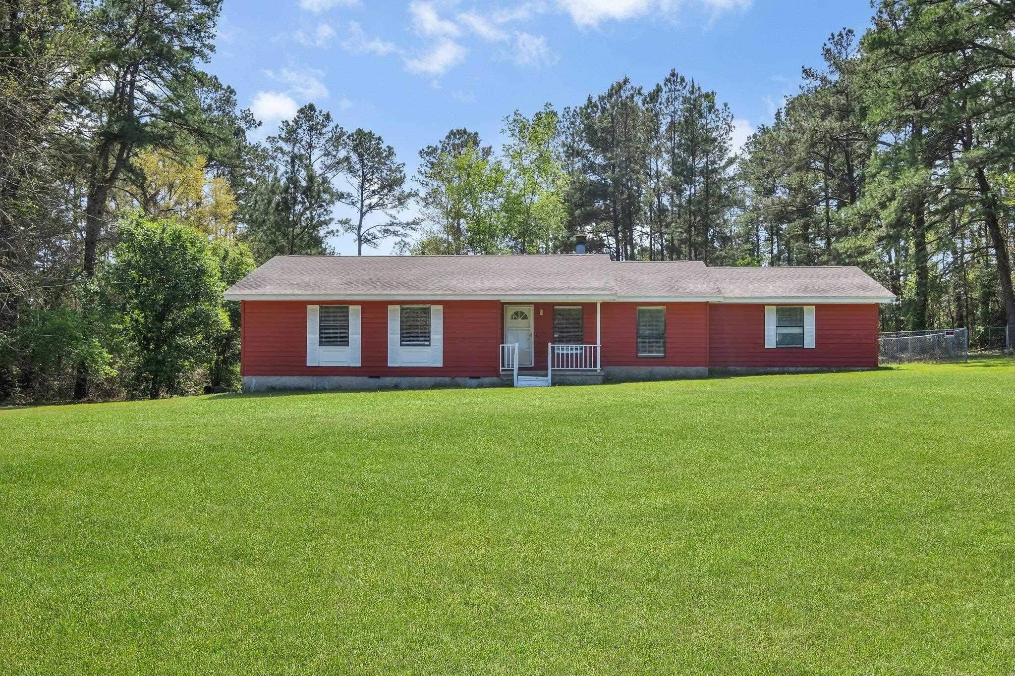Robin Kay Rd, Tallahassee, FL 32312
