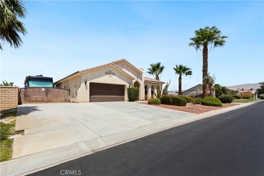 Residential Lease in Indio