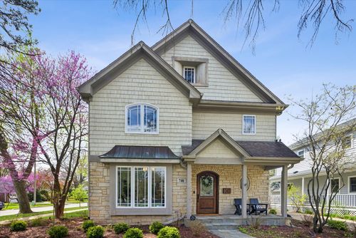 746 S Adams St, Hinsdale, IL, 60521-4311 | Card Image