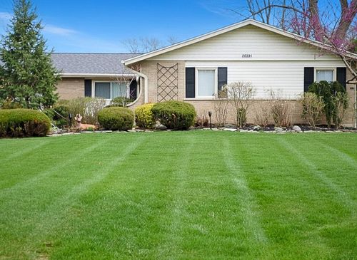 20331 Fairfield Ave, Olympia Fields, IL, 60461-1408 | Card Image