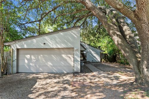 1818 Langford St, College Station, TX, 77840-4830 | Card Image