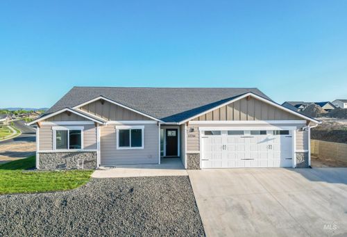 1736 Golden Hills Dr, Lewiston, ID, 83501-5029 | Card Image