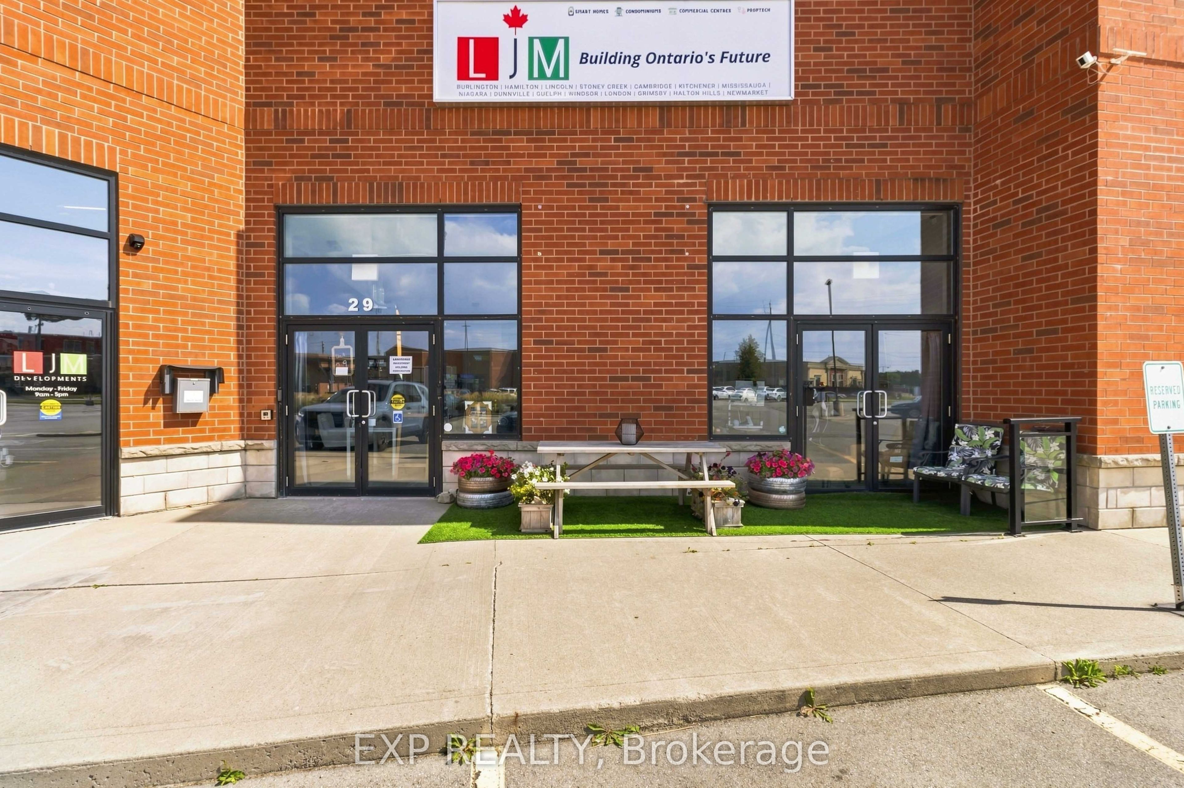 Commercial Lease in Burlington