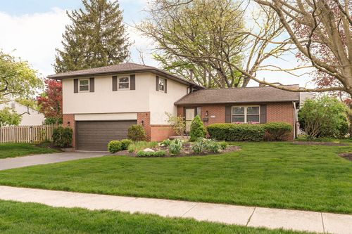 4818 Larwell Dr, Columbus, OH, 43220-3110 | Card Image