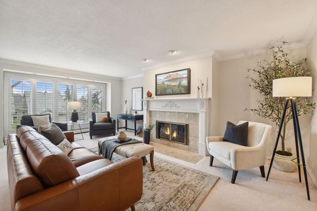5. Living Room.jpg | Image 5