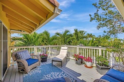 237 Seabreeze Cir, Jupiter, FL, 33477-6418 | Card Image