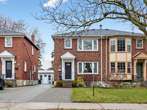 246 Donlea Dr, East York, ON, M4G2N2 | Card Image
