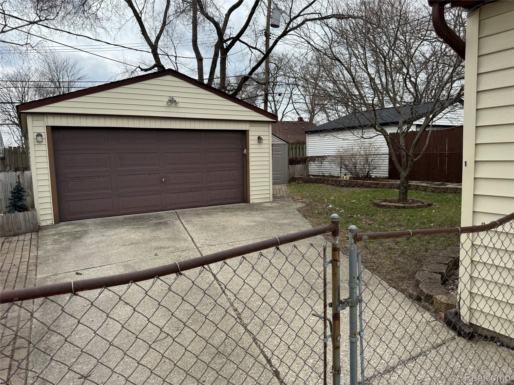 Residential in Madison Heights 3