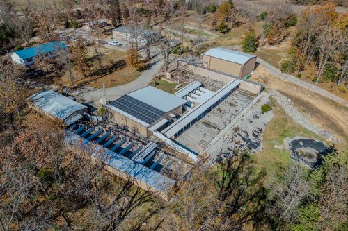 24960 Mcclurg Dr, Lebanon, MO, 65536-4923 | Card Image