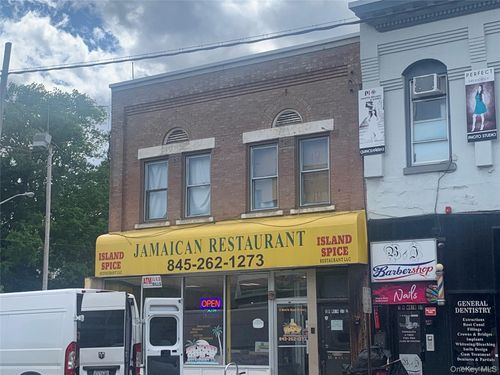 5 N Main St, Spring Valley, NY, 10977-5283 | Card Image