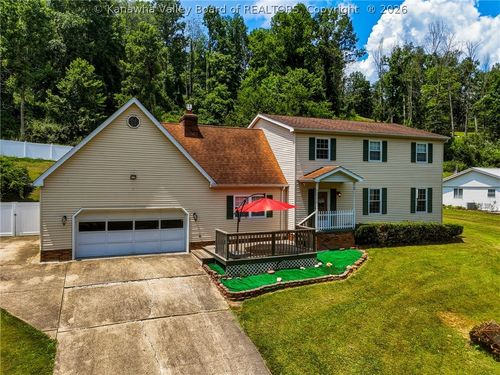 212 Pawnee Dr, Charleston, WV, 25312-5696 | Card Image