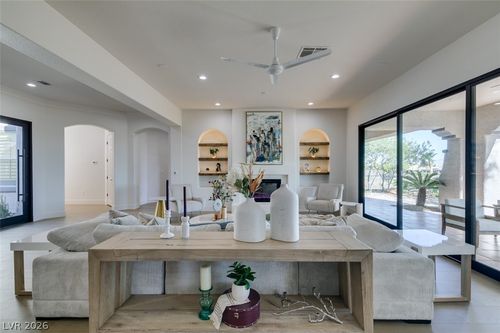 5192 Estasi St, Las Vegas, NV, 89135-3273 | Card Image