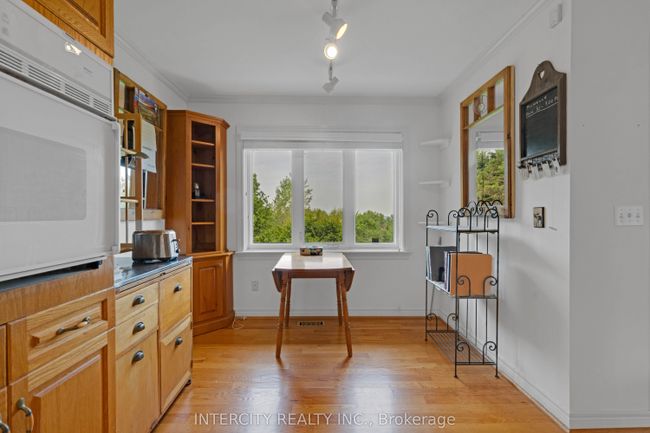 2 - 2197 Concession Rd 2, House other with 2 bedrooms, 3 bathrooms and 10 parking in Palgrave ON | Image 13