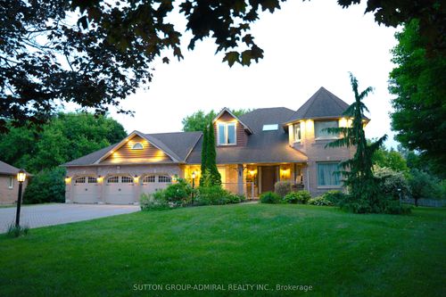 60 Maple Way, Sharon, ON, L0G1V0 | Card Image