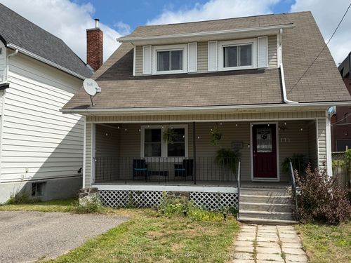 172 4th Ave E, North Bay, ON, P1B1N1 | Card Image