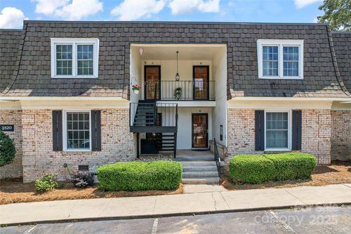 apt-d-3520 Colony Rd, Charlotte, NC, 28211-3329 | Card Image
