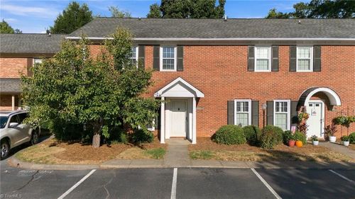 4984 Chrisfield Ln, Winston-Salem, NC, 27104-4468 | Card Image
