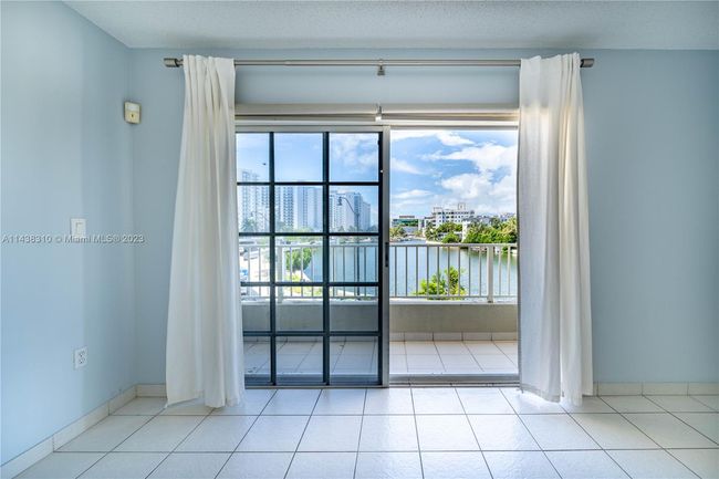 APT-308 - 2600 Collins Ave, Condo with 2 bedrooms, 4 bathrooms and null parking in Miami Beach FL | Image 18