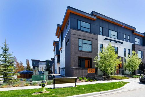 834 78 Street Sw, Calgary, AB, T3H6B2 | Card Image