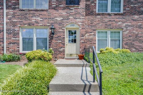 101-100 Stonehenge Dr, Louisville, KY, 40207-3565 | Card Image