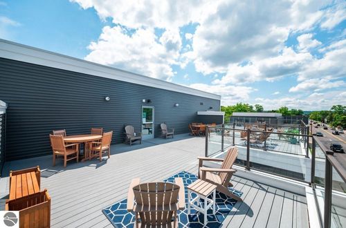 6-914 E Front Street, Traverse City, MI, 49686 | Card Image