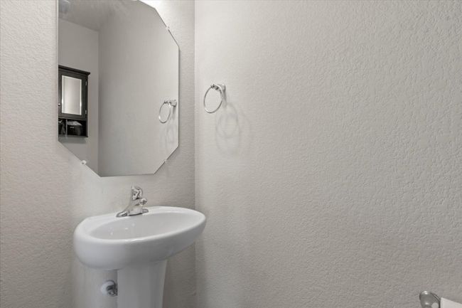 212 Plata Ln, House other with 4 bedrooms, 3 bathrooms and 4 parking in Jarrell TX | Image 24