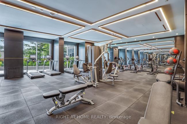 402 - 31 Tippett Rd, Condo with 4 bedrooms, 2 bathrooms and 1 parking in Toronto ON | Image 27