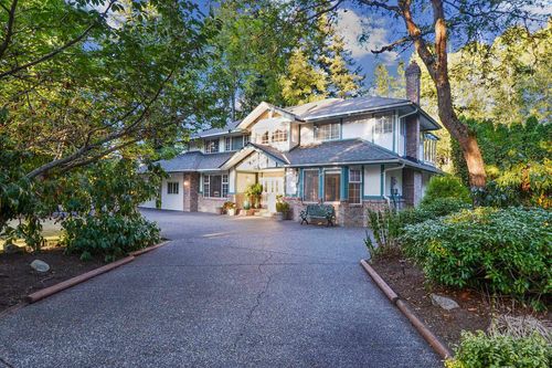 2488 139 St, Surrey, BC, V4P1S2 | Card Image