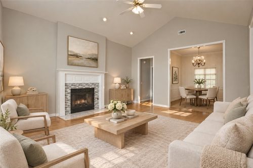 310 Old Forge Dr, Bentonville, AR, 72712-5076 | Card Image