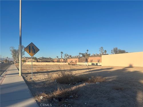 160 N Lovekin Blvd, Blythe, CA, 92225 | Card Image