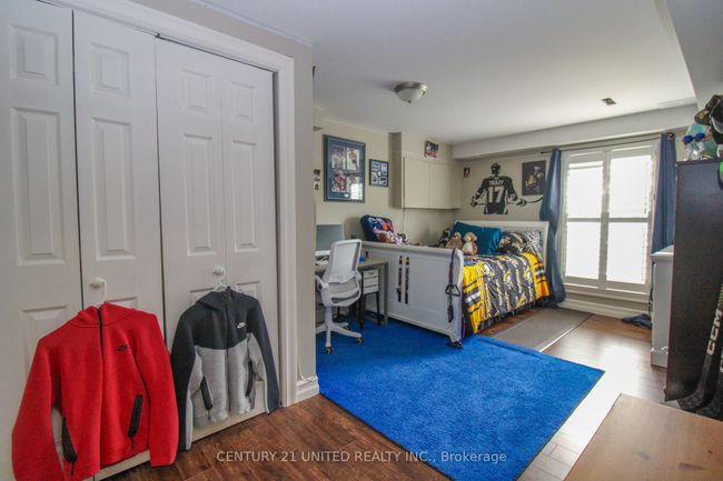 2046 Meadowview Rd, House other with 4 bedrooms, 3 bathrooms and 4 parking in Peterborough ON | Image 29