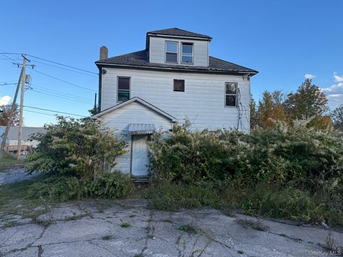 36 Waverly Avenue, Thompson, NY, 12701 | Card Image