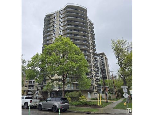 701-11710 100 Ave Nw, Edmonton, AB, T5K2G3 | Card Image