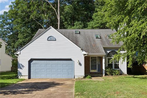 115 Blackberry Bnd, Yorktown, VA, 23693-4543 | Card Image