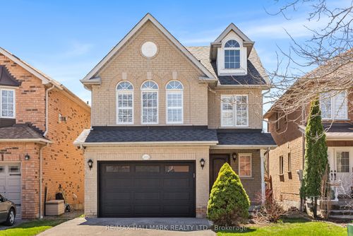 315 Granby Crt, Pickering, ON, L1V7B9 | Card Image