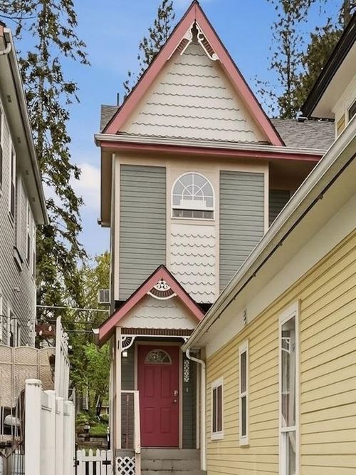 1617 W 13th Ave, Spokane, WA, 99204-4115 | Card Image