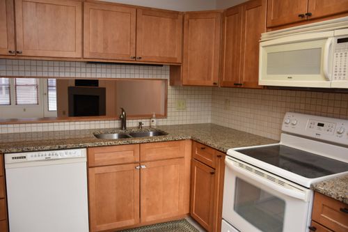 67 Freedom Dr, Montpelier, VT, 05602-3365 | Card Image