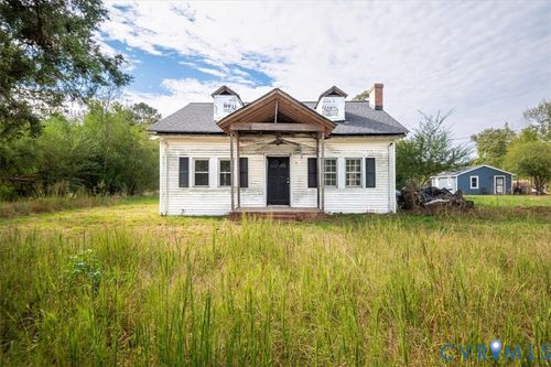 18353 Mountain Rd, Montpelier, VA, 23192-2410 | Card Image