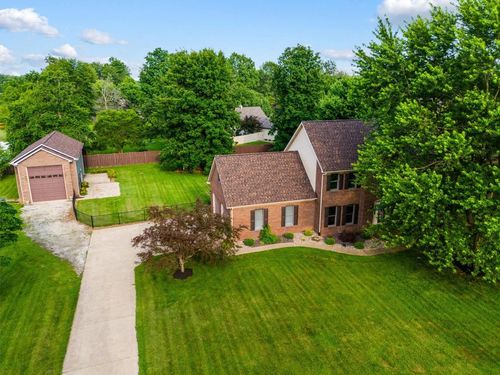 245 Thoroughbred Ln, Elizabethtown, KY, 42701-9086 | Card Image