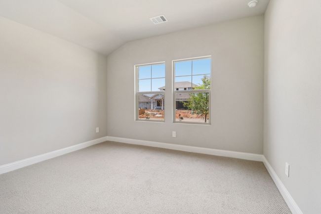 Photo is not of the actual home, but is an inspirational photo of builder’s model home and may depict options, furnishings, and/or decorator features that are not included. | Image 31