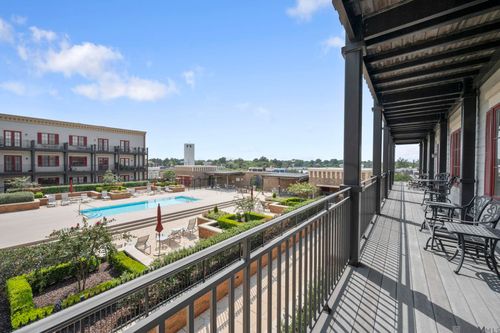329-7707 Bluebonnet Blvd, Baton Rouge, LA, 70810-2078 | Card Image