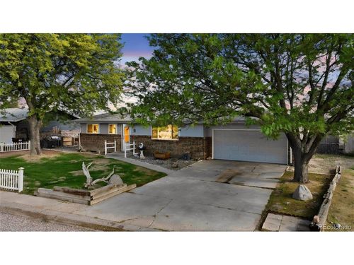 424 W Union Ave, La Salle, CO, 80645-3030 | Card Image