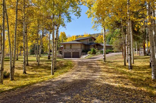 32350 Los Ranchos Rd, Oak Creek, CO, 80467-8660 | Card Image