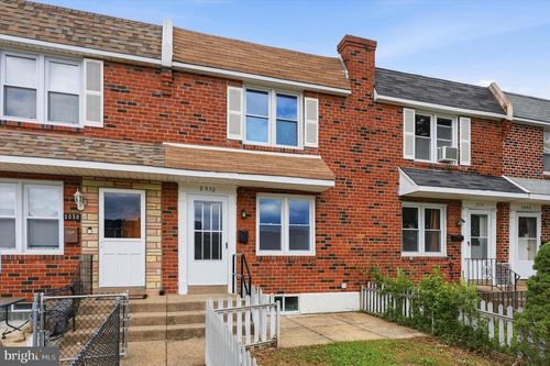 2052 Heather Rd, FOLCROFT, PA, 19032-1609 | Card Image