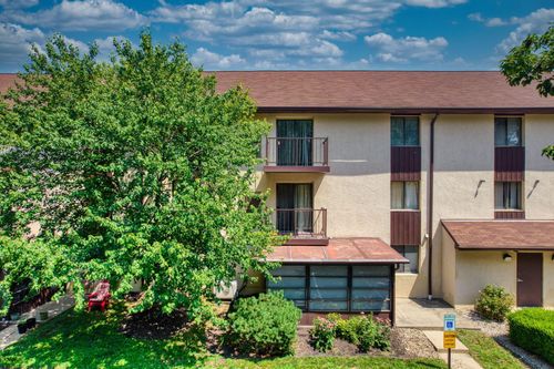 319-3941 Karl Road, Columbus, OH, 43224 | Card Image