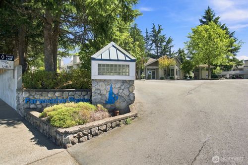 n101-9210 Market Pl, Lake Stevens, WA, 98258-3355 | Card Image