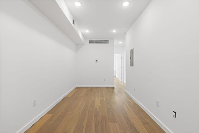 APT-2R - 364 8 Th St, Condo with 2 bedrooms, 2 bathrooms and null parking in Jersey City NJ | Image 8