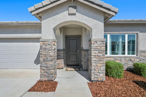 1500 Lahonton Way, Ione, CA, 95640-1528 | Card Image